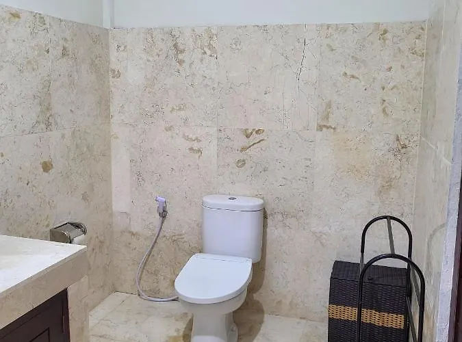 Medewi Manor Apartahotel